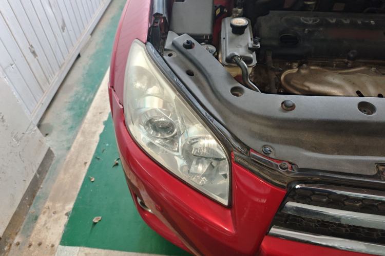 Used Toyota RAV4 2010 2.4L Automatic Deluxe Upgrade Edition
