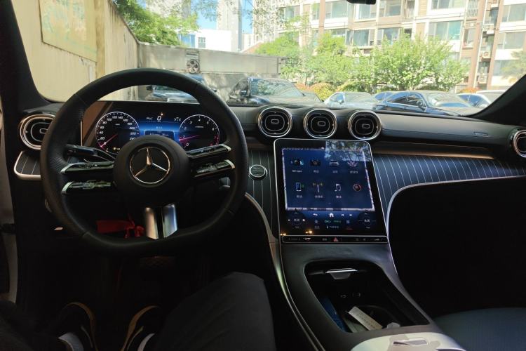 Used Mercedes-Benz C-Class 2024 C 260 L Sport Edition Center Console