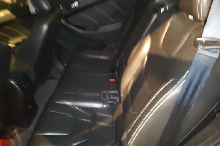 Used Dongfeng Fengon 580 2016 1.5T Manual Luxury Edition
