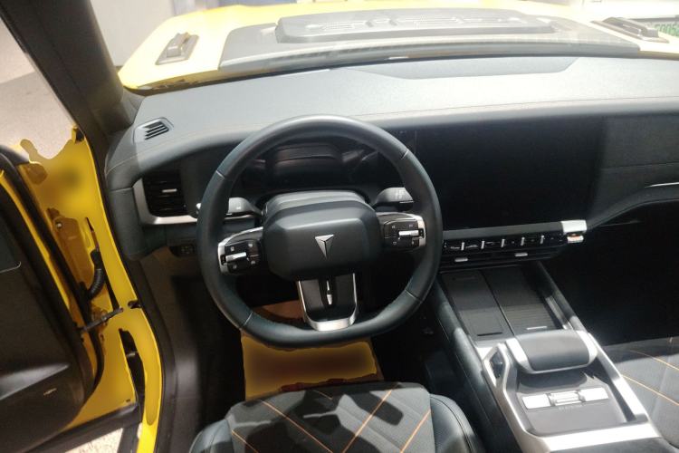 Used Deepal G318 2025 Worry-Free Adventure Edition Four-Wheel Drive Secret Realm Version
