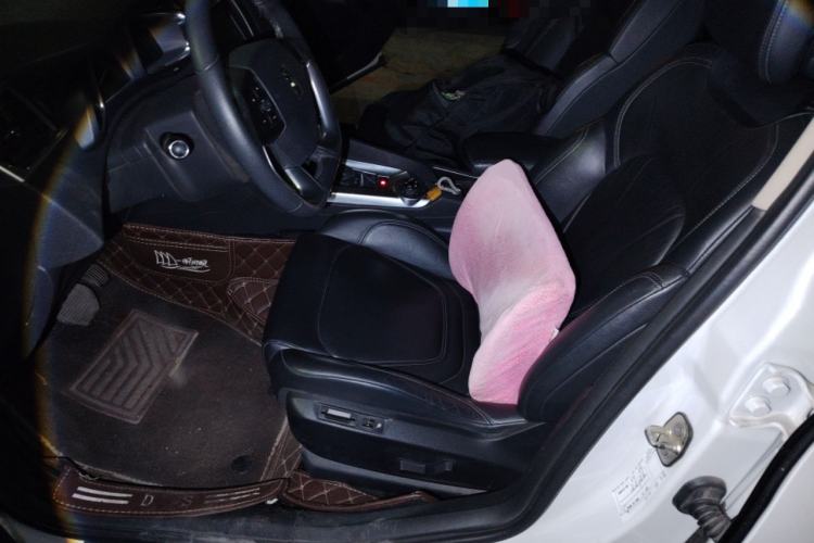 Used DS 6 2016 1.6T Luxury Edition THP160
