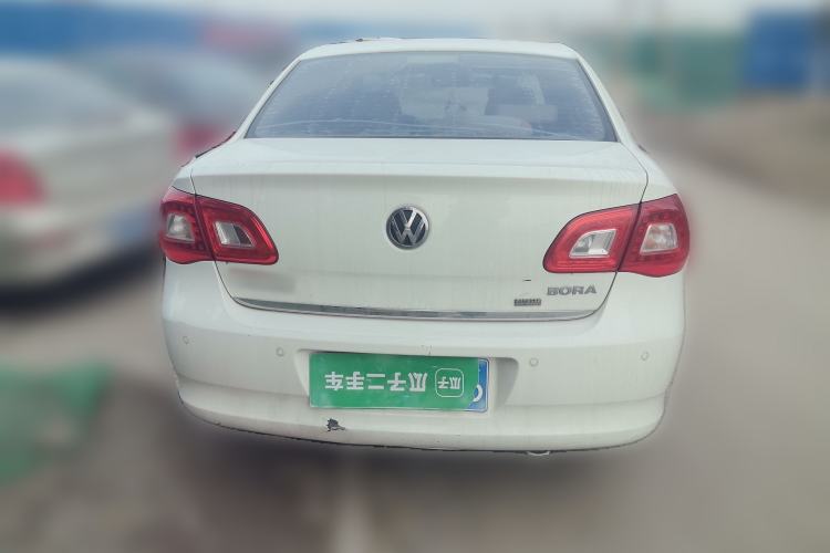Used Volkswagen Bora 2012 1.6L Automatic Comfort Edition Rear