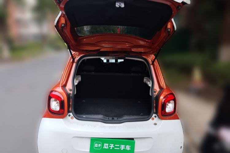 Used smart forfour 2016 1.0L 52 kW Dynamic Edition