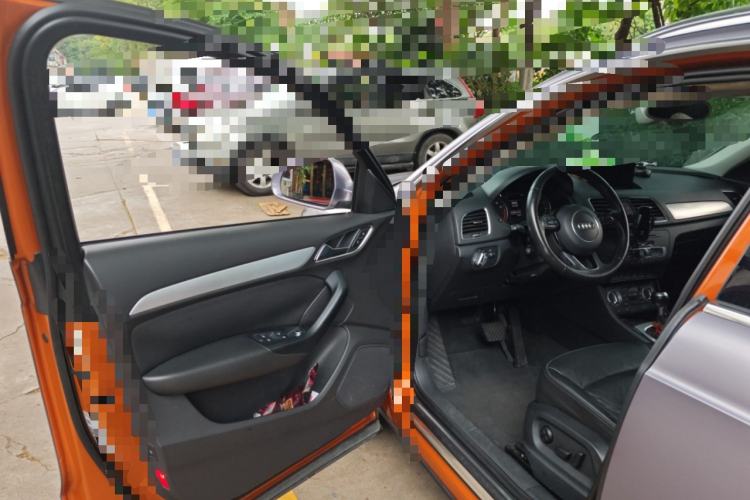 Used Audi Q3 2013 35 TFSI Comfort Model Driver Seat