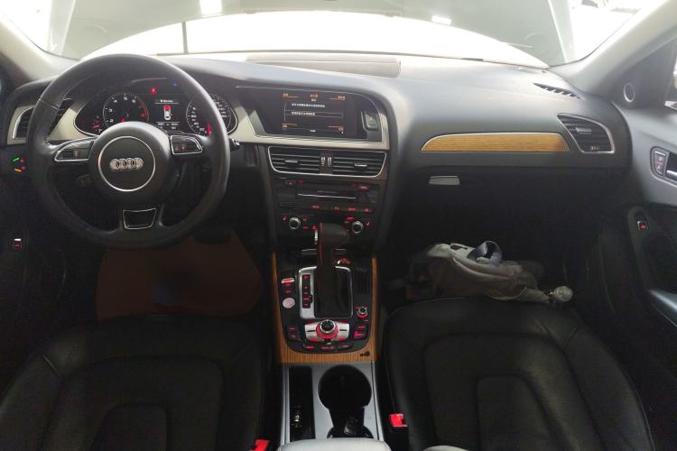 Used Audi A4L 2016 35 TFSI Collection Edition S line Luxury Model
