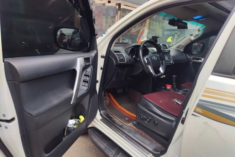 Used Toyota Prado 2016 2.7L Automatic Luxury Edition Driver Seat