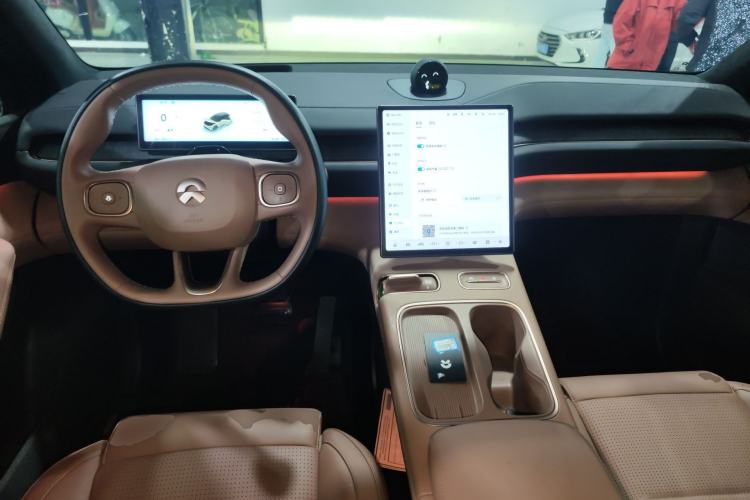 Used Nio ES6 2023 75 kWh
