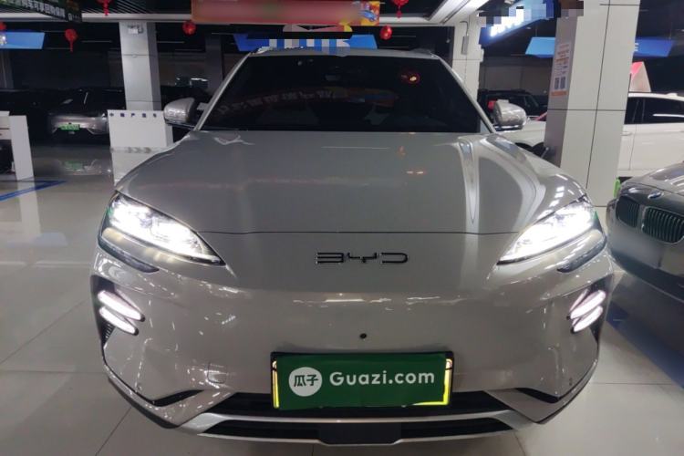 Used BYD Song PLUS New Energy 2023 Champion Edition EV 520KM Flagship Model Front