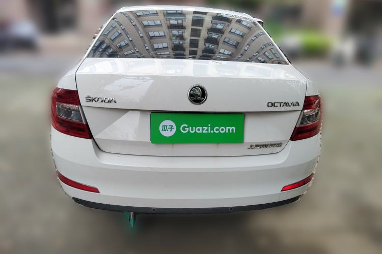 Used Skoda Octavia 2017 Classic Model 1.6L Manual Comfort Edition Rear