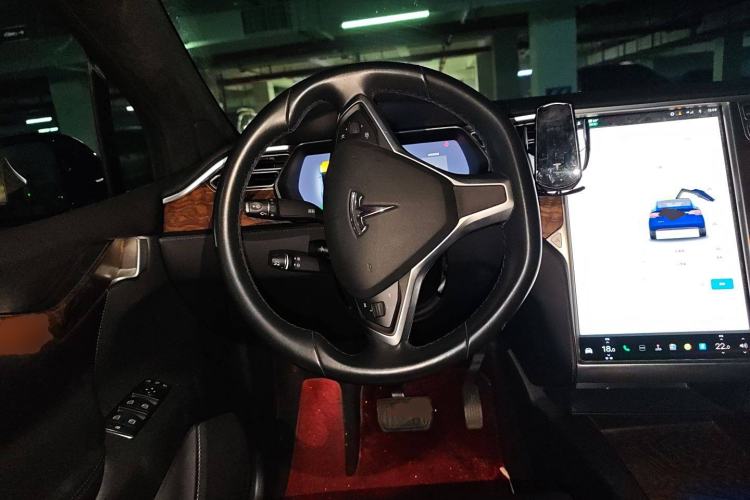 Used Tesla Model X 2016 X 90D
