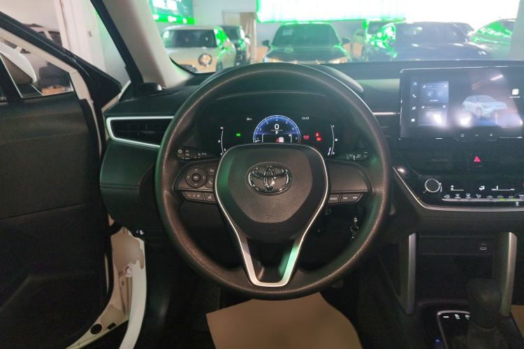 Used Toyota FRONTLANDER 2023 2.0L CVT Elite Edition
