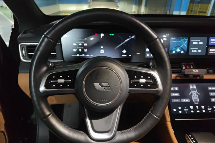 Used Li Auto ONE 2021 Extended-Range 6-Seater Version Steering Wheel
