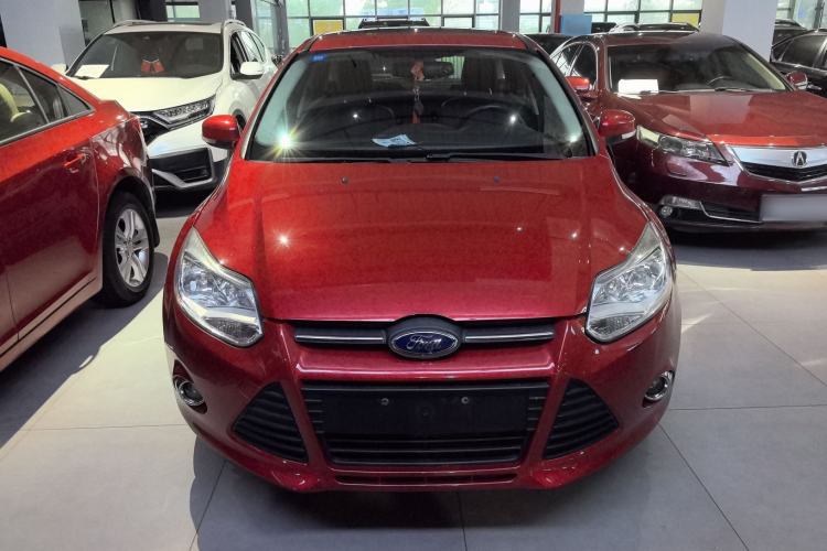 Used Ford Focus 2012 Hatchback 1.6L Automatic Fashion Edition Front