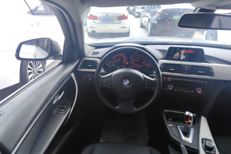 Used BMW 3 Series 2015 320Li Fashion Model