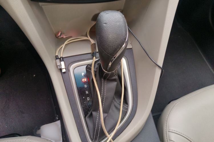 Used Buick GT 2016 15N Automatic Elite Edition Gear Lever