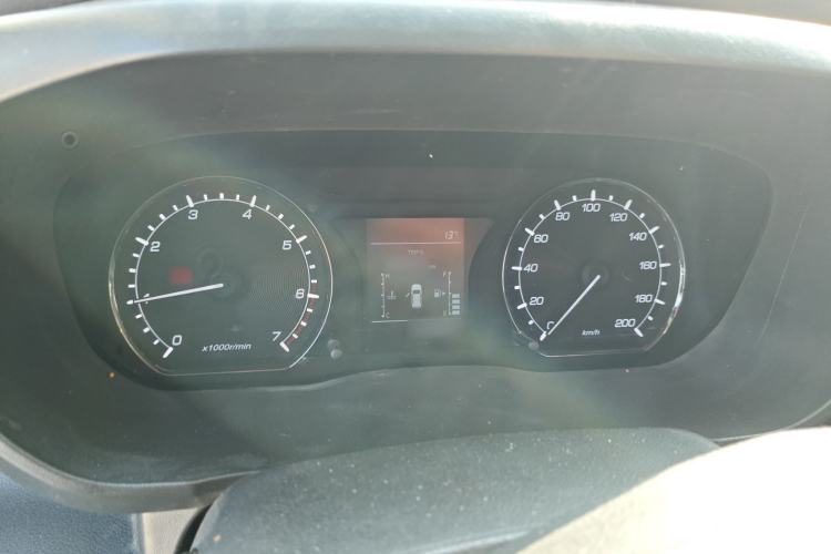 Used CHANGAN OSHAN X70A 2018 1.5L Manual Comfort Model
