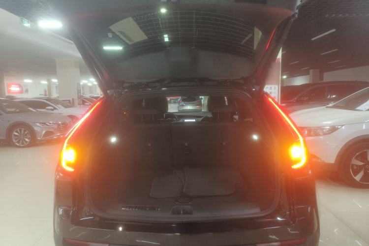 Used Cadillac XT4 2021 28T Two-Wheel Drive Leading Version