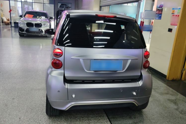 Used smart fortwo 2015 1.0 MHD New Year Special Edition
