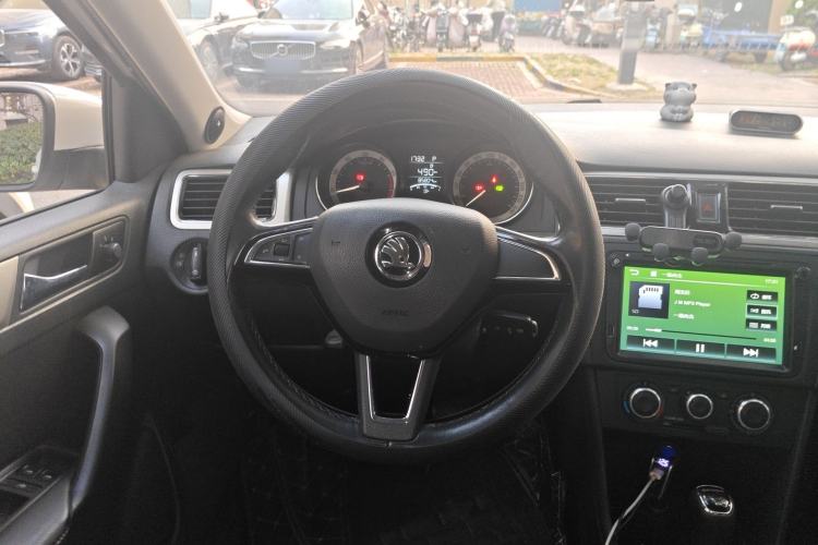 Used Skoda Rapid Spaceback 2019 Revised Version 1.5L Automatic Comfort Edition China V Standard