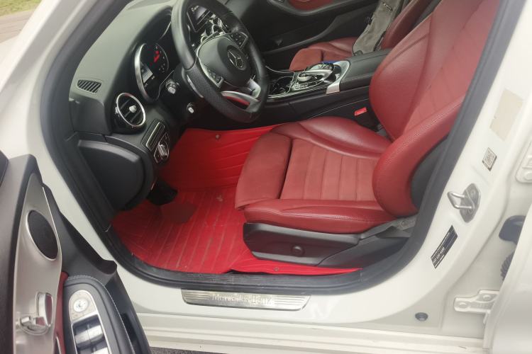 Used Mercedes-Benz C-Class 2017 Restyled C 200 Sport Edition Left Front Seat