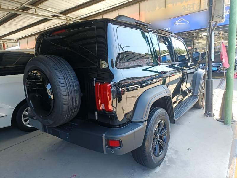 Used Tank 300 2021 Off-Road Edition 2.0T Conqueror — 6