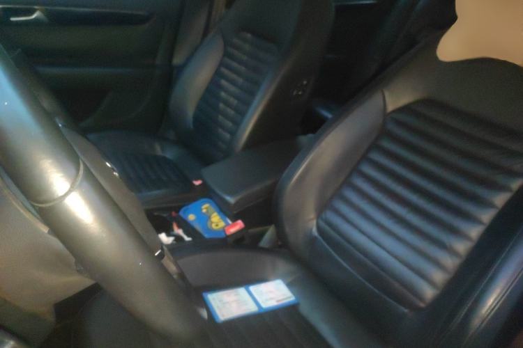 Used Volkswagen Magotan 2012 Revised 1.8TSI Luxury Version Left Front Seat