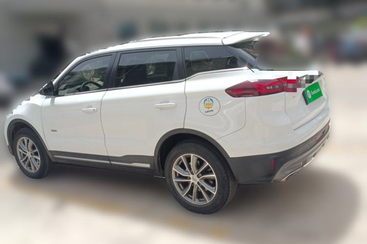 Used Geely Auto Emgrand X7 Sport 2018 1.8TD Automatic Two-Wheel Drive Smart Connect 4G Internet Edition
