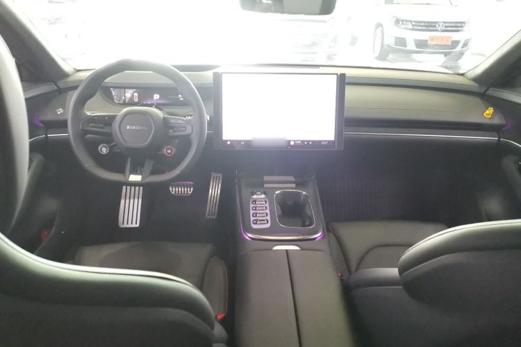 Used Xiaomi Auto SU7 2024 Four-Wheel Drive Ultra-Long Range Advanced Intelligent Driving Max Edition
