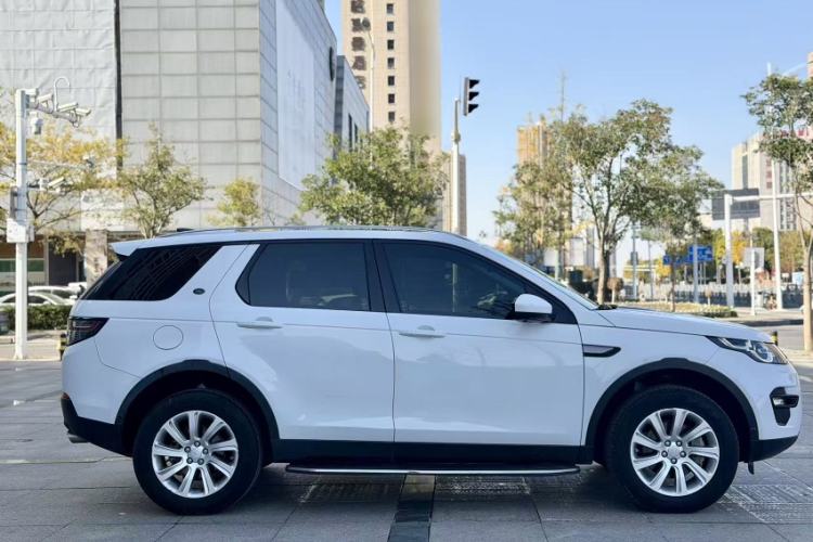 Used Land Rover Discovery Sport 2018 240 PS SE Version
