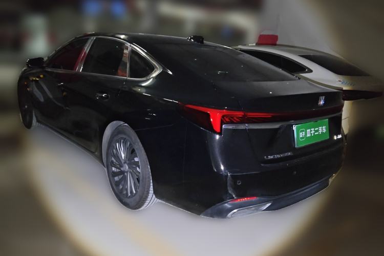 Used Buick LaCrosse 2025 28T Platinum Edition
