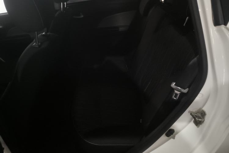 Used CHANGAN Benni E-Star 2021 National Edition Xin Yue Version Lithium Iron Phosphate (31.86 kWh) Left Rear Seat