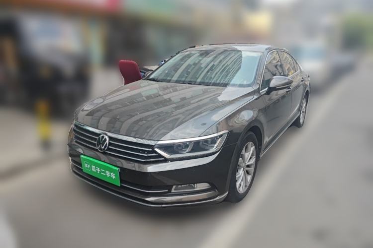 Used Volkswagen Magotan 2017 330TSI DSG Luxury Model