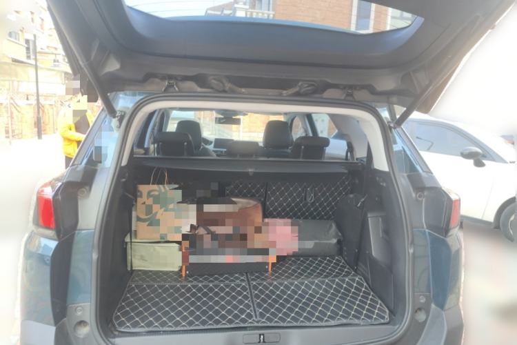 Used Peugeot 5008 2017 350THP 7-Seater Elite Edition
