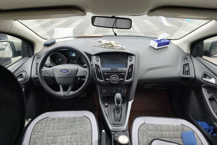 Used Ford Focus 2015 Hatchback 1.6L Automatic Comfort Model