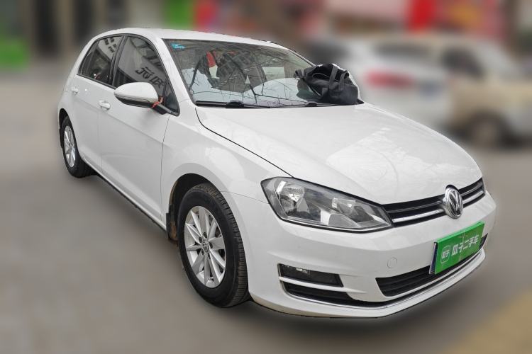 Used Volkswagen Golf 2016 1.6L Automatic Fashion Model