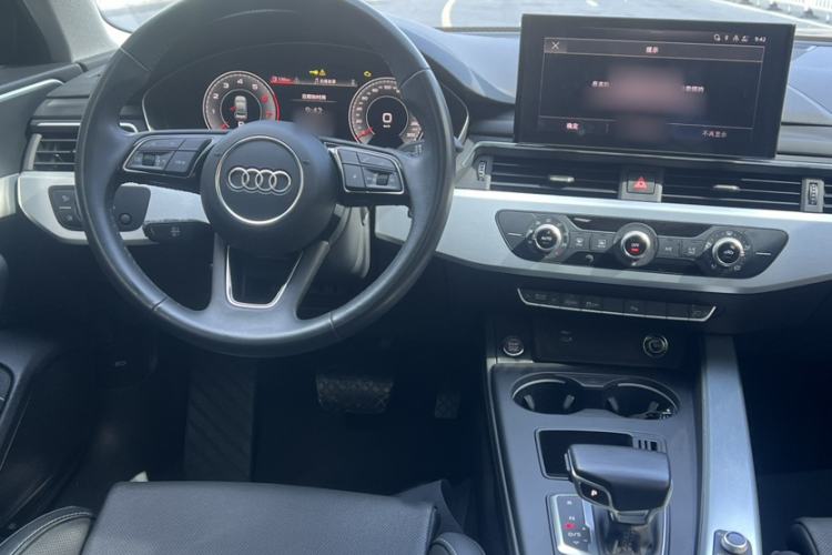 Used Audi A4L 2024 40 TFSI Fashion Dynamic Model