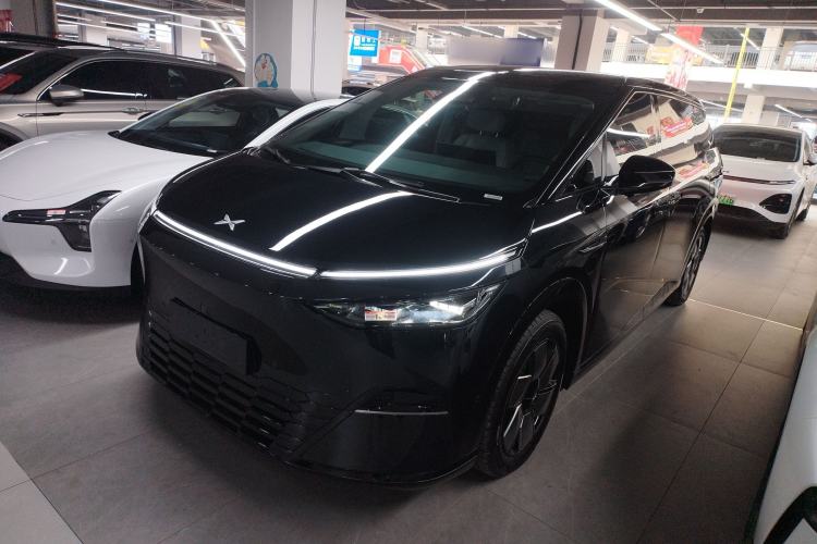 Used XPeng X9 2024 610 Long-Range Max