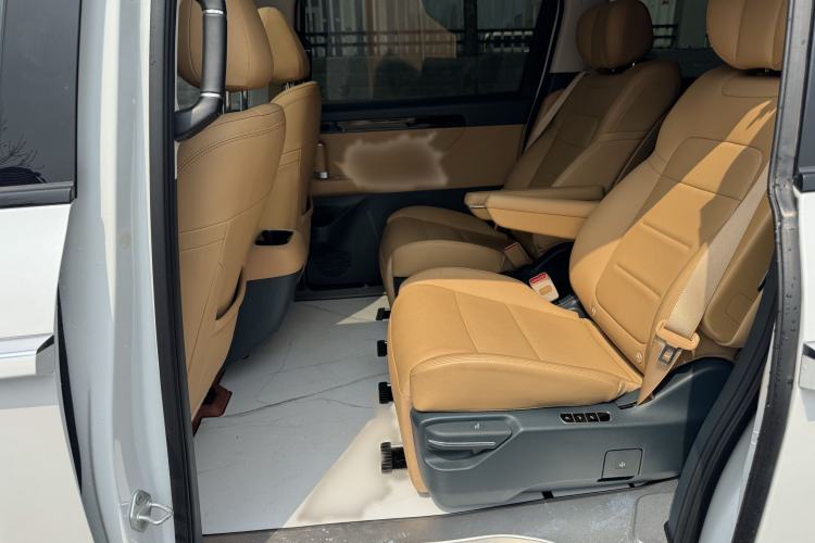 Used GAC Trumpchi E8 2024 Honor Series 2.0L Honor Edition Interior 2