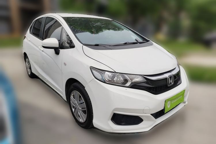 Used Honda Fit 2018 1.5L CVT Comfort Version Front Right 45 Deg