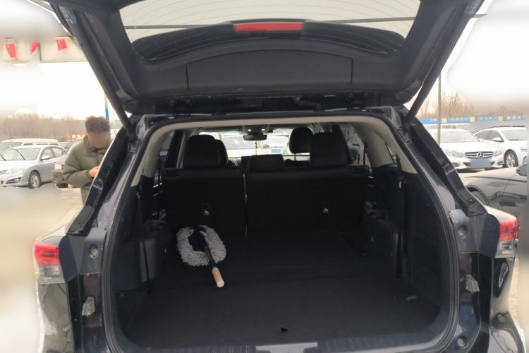 Used Toyota Highlander 2022 Dual-Engine 2.5L Four-Wheel Drive Prestige Version 7 Seats Trunk