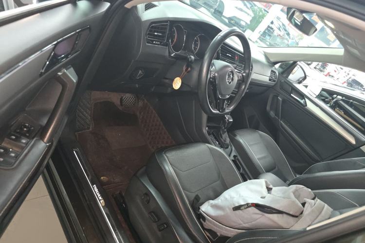 Used Volkswagen Tiguan L 2017 330TSI Automatic Two-Wheel Drive Flagship Edition Driver Seat