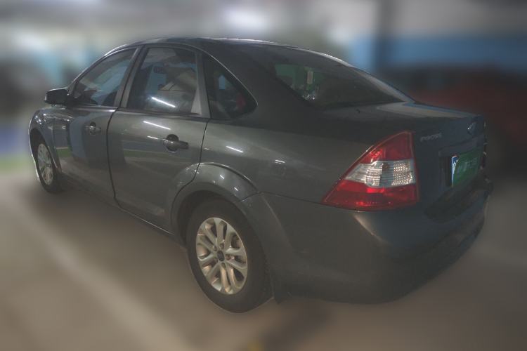 Used Ford Focus 2013 Sedan Classic 1.8L Automatic Millionth Anniversary Edition
