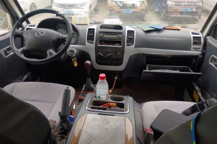 Used King Long Golden Way 2018 2.0L Business Series 4G20