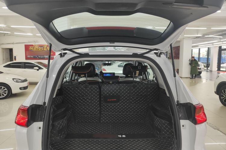 Used Haval M6 2023 PLUS 1.5T DCT Elite Smart Connectivity Model