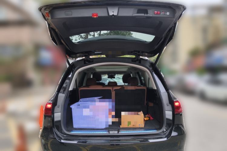 Used Mercedes-Benz GLS 2025 GLS 450 4MATIC Dynamic Edition Trunk