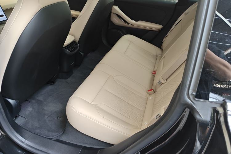 Used Nio ET5T 2024 75kWh Touring Left Rear Seat