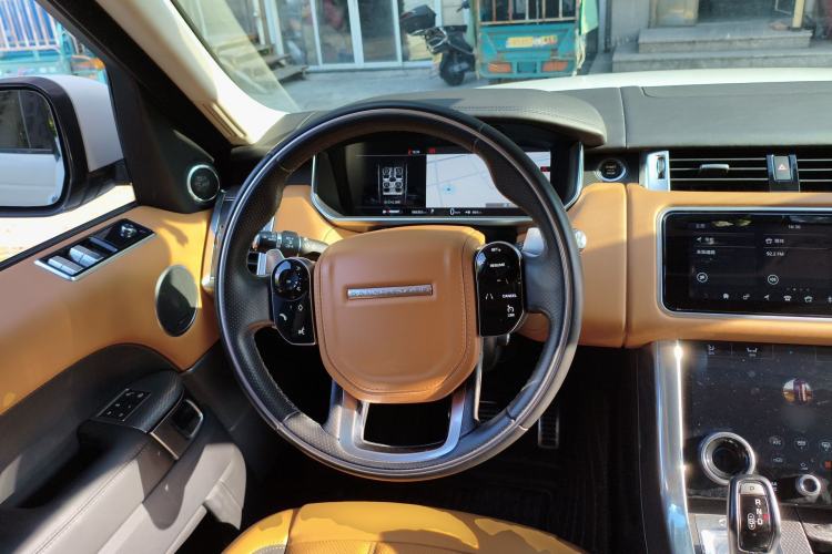 Used Land Rover Range Sport 2018 3.0 SC V6 HSE DYNAMIC Steering Wheel