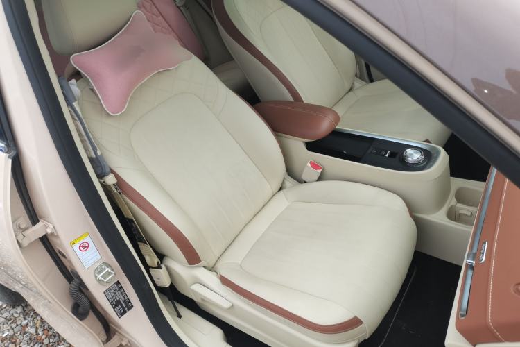 Used ORA Good Cat 2021 400km Standard Range Athena Edition Lithium Iron Phosphate Right Front Seat