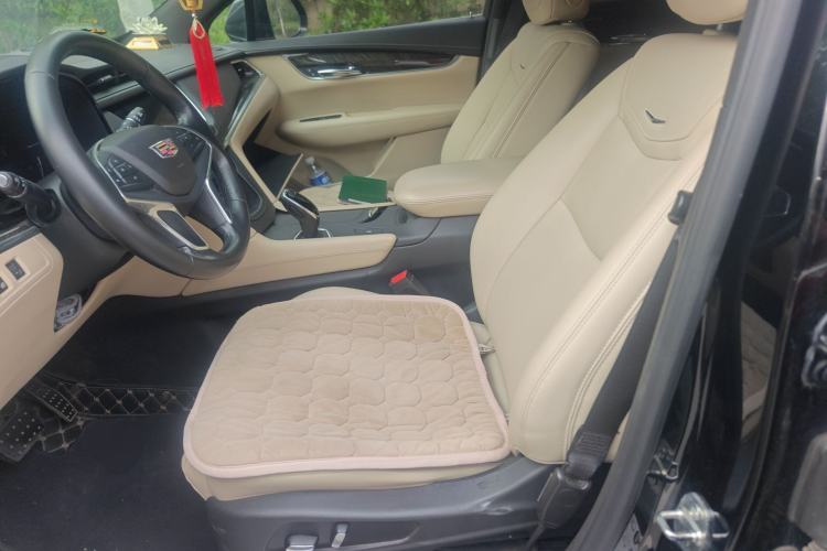 Used Cadillac XT5 2016 25T Tech Edition Left Front Seat