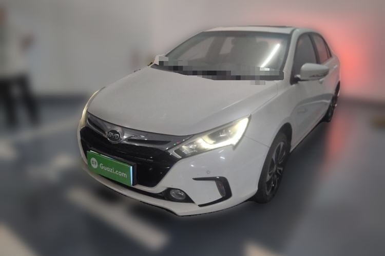 Used BYD Qin 2015 1.5T Dual-Crown Flagship Plus Edition
